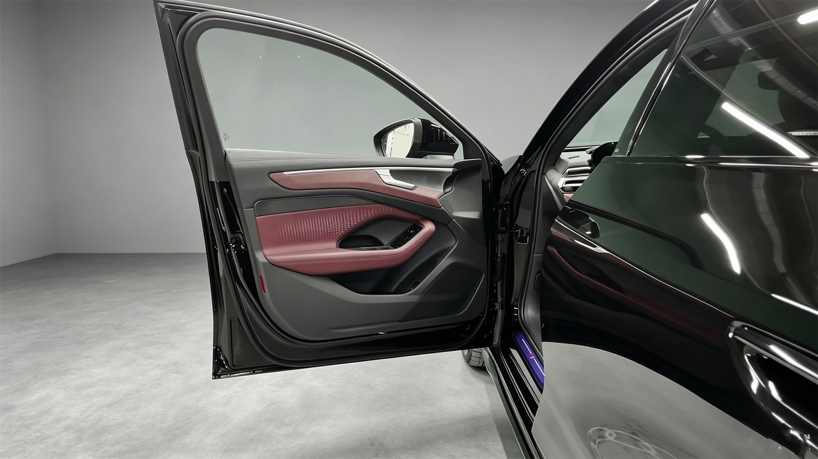 Doors 2027 Audi A6L (1)