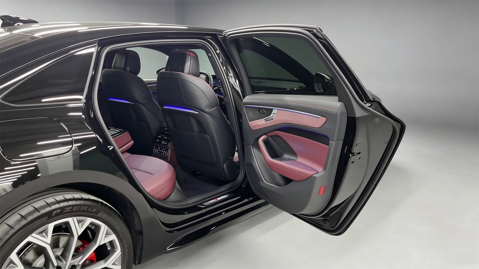 Doors 2027 Audi A6L (2)