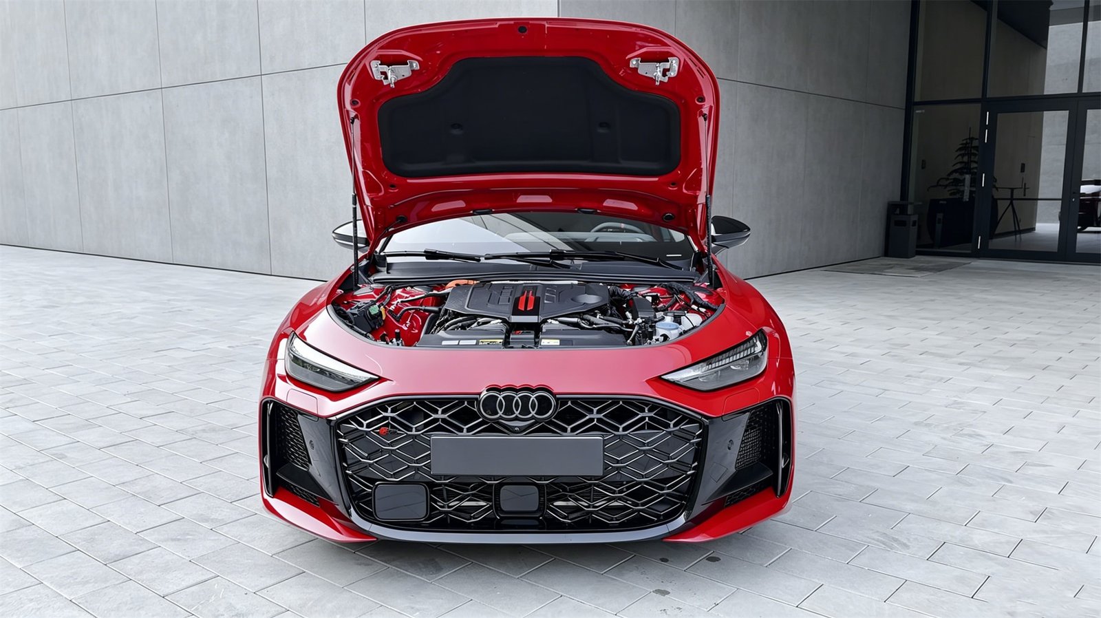 Engine 2027 Audi RS5 Avant (1)