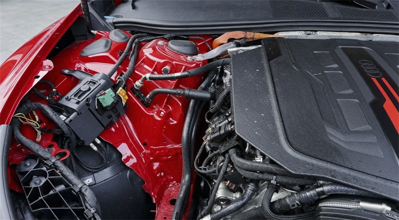 Engine 2027 Audi RS5 Avant (2)