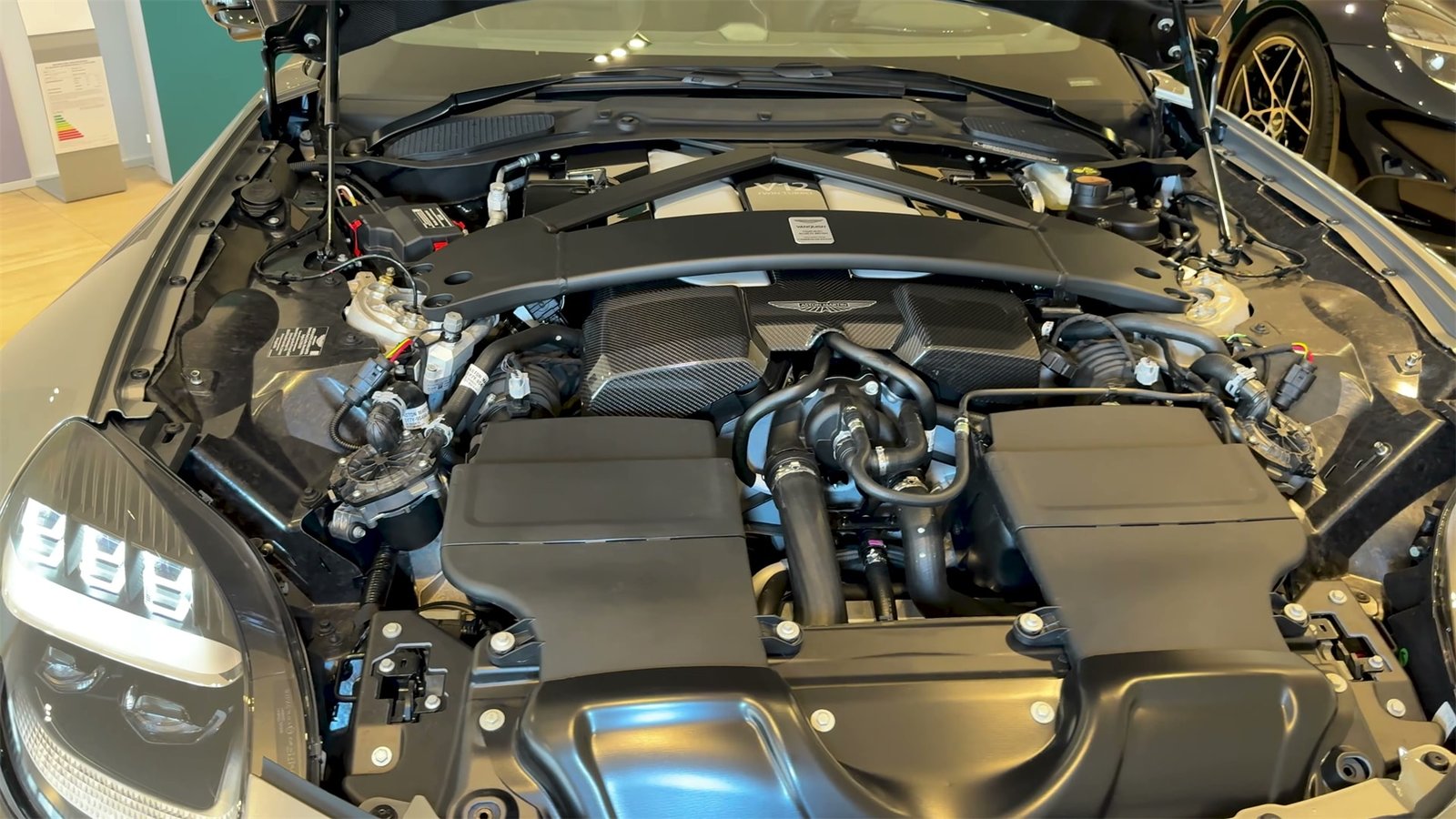 Engine Aston Martin Vanquish Volante