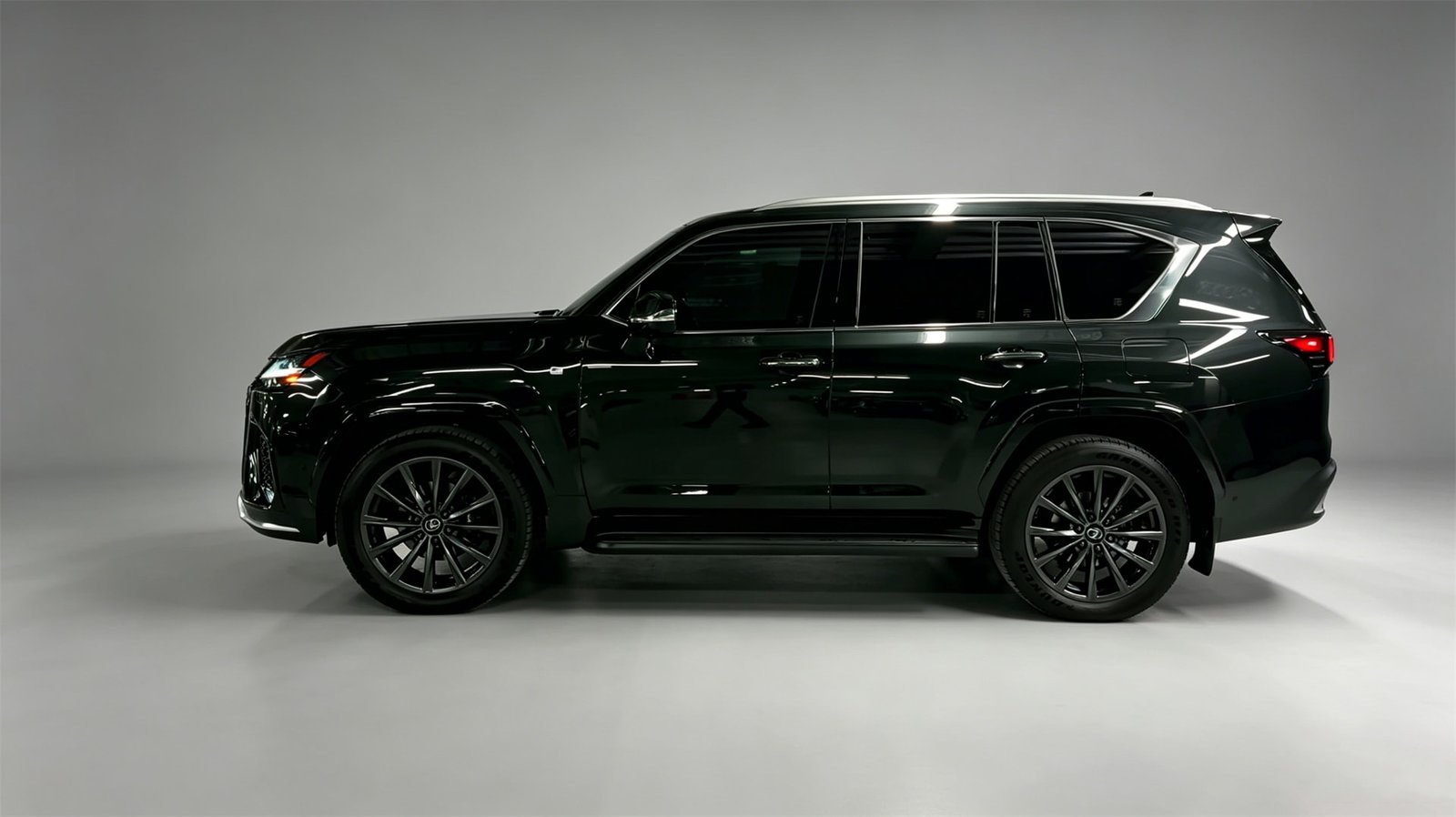 Exterior 2026 Lexus LX700h (8)