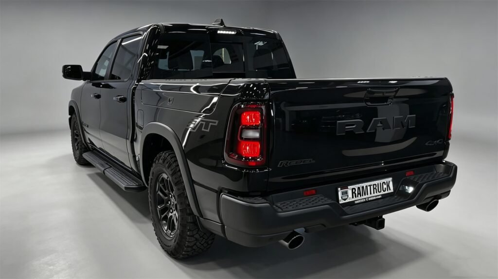 Exterior 2026 RAM 1500 Rebel GT (6)