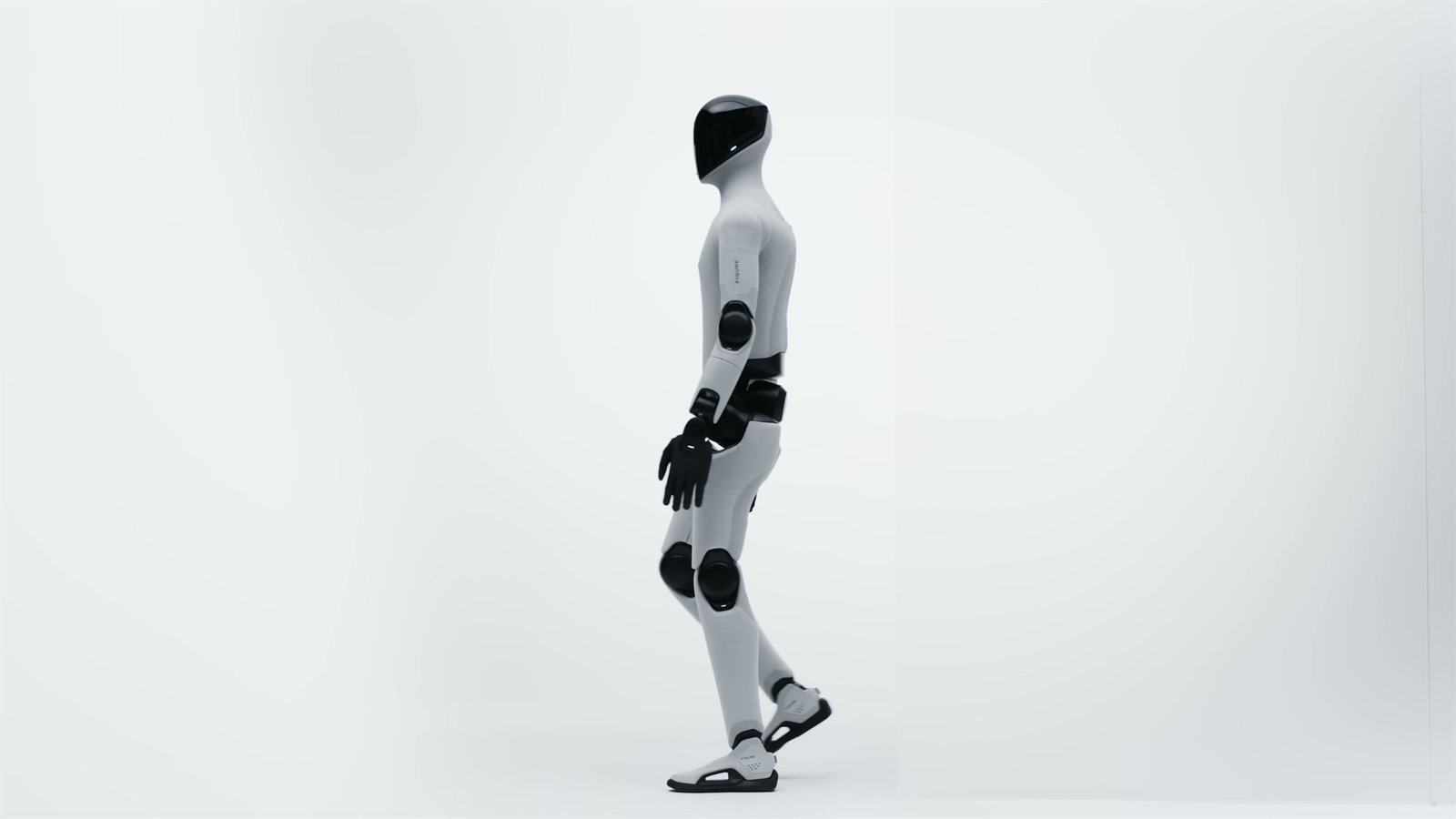 Exterior Figure 03