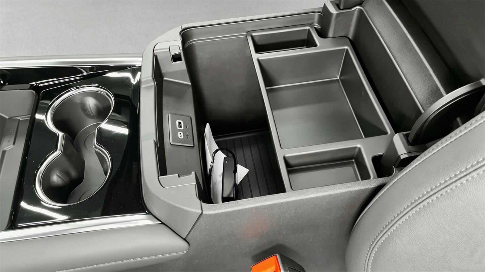 Interior 2027 Chevrolet Tahoe Z71 (11)
