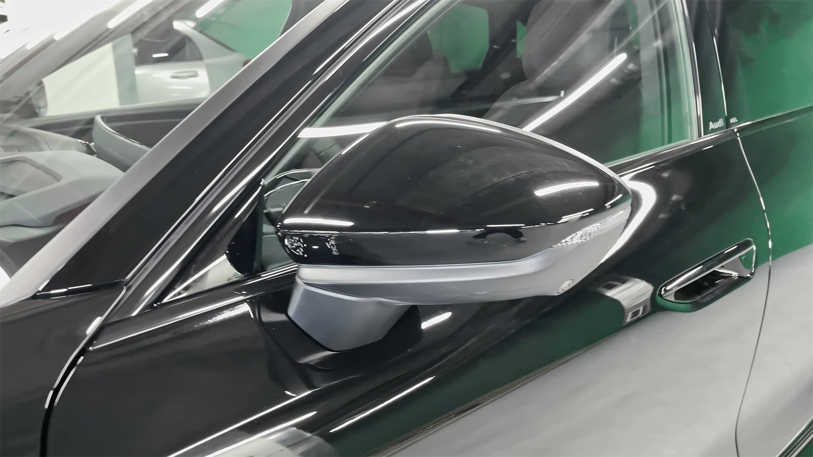 Mirror 2027 Audi A6L