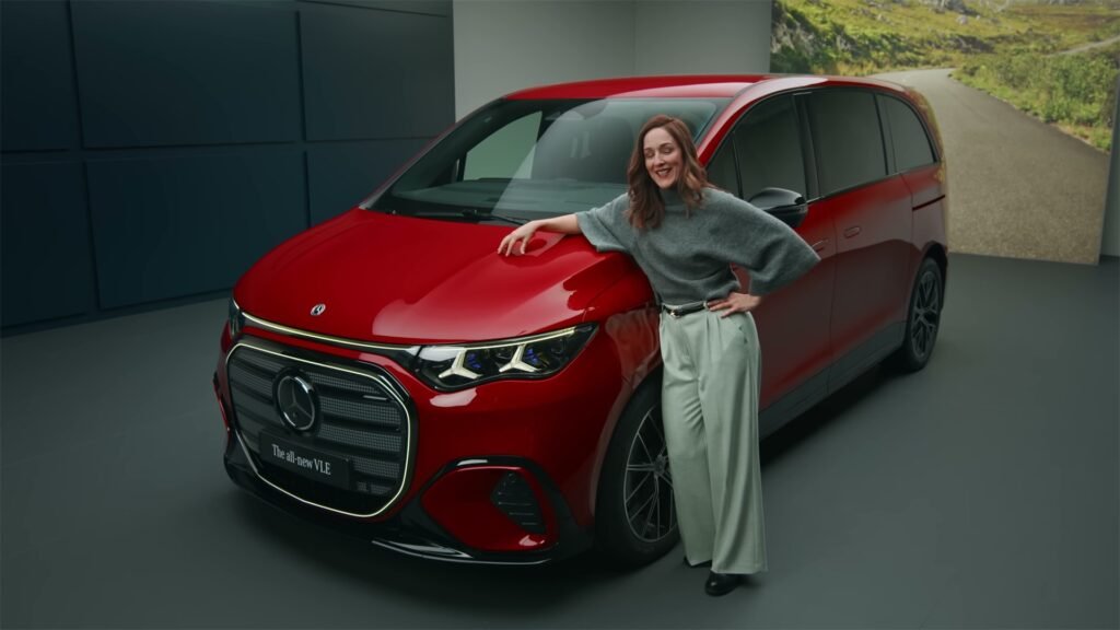 Overview 2027 Mercedes Benz VLE (3)