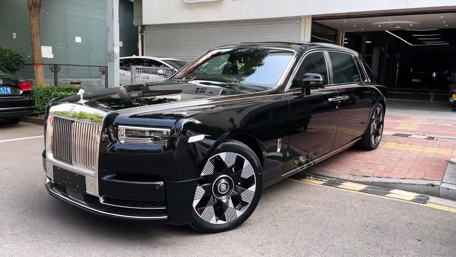 Rolls Royce Phantom