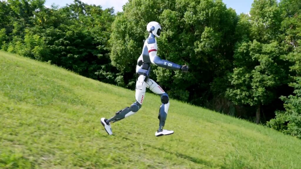 Run Unitree R1