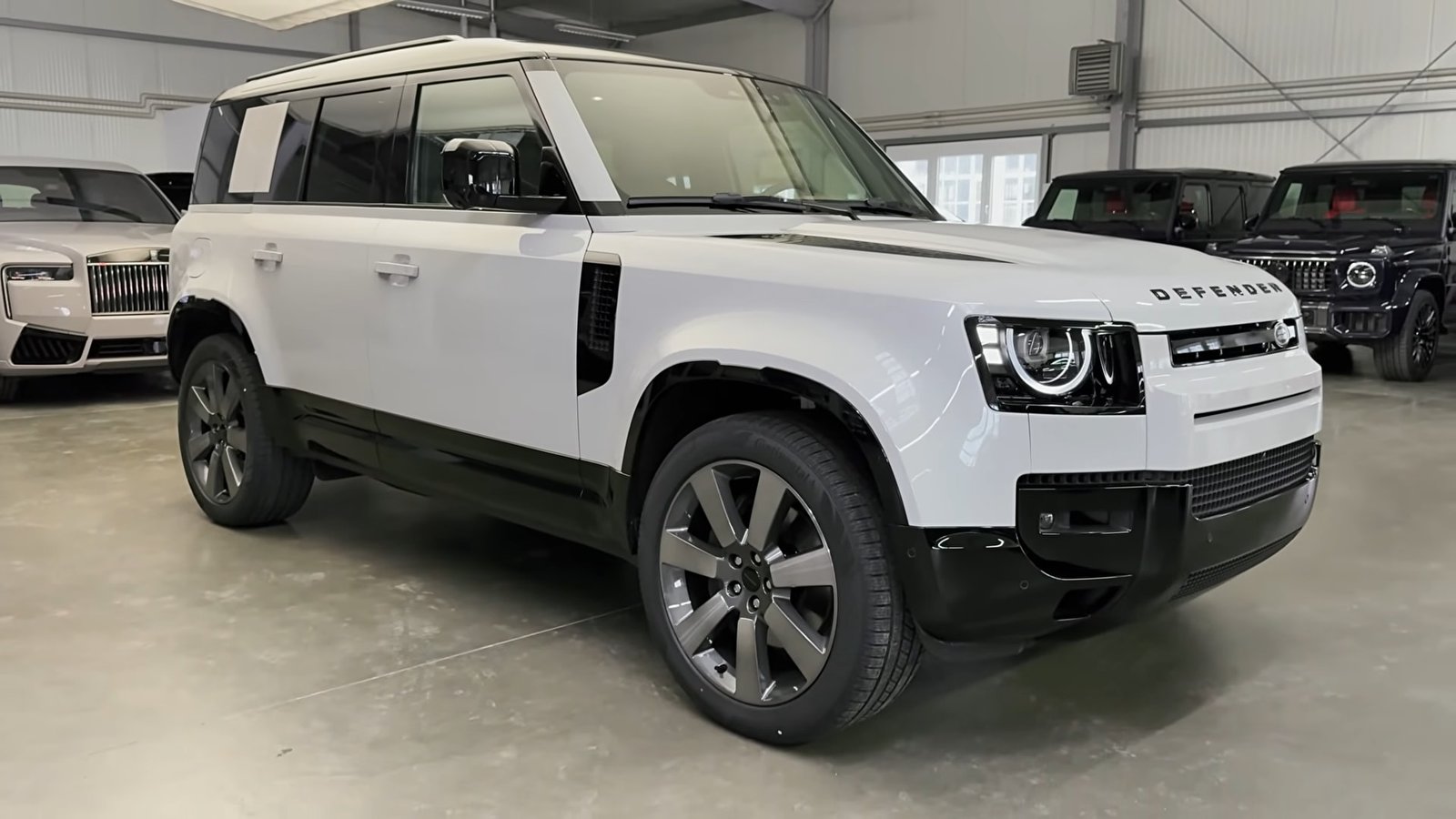 Top 11 2026 Land Rover Defender