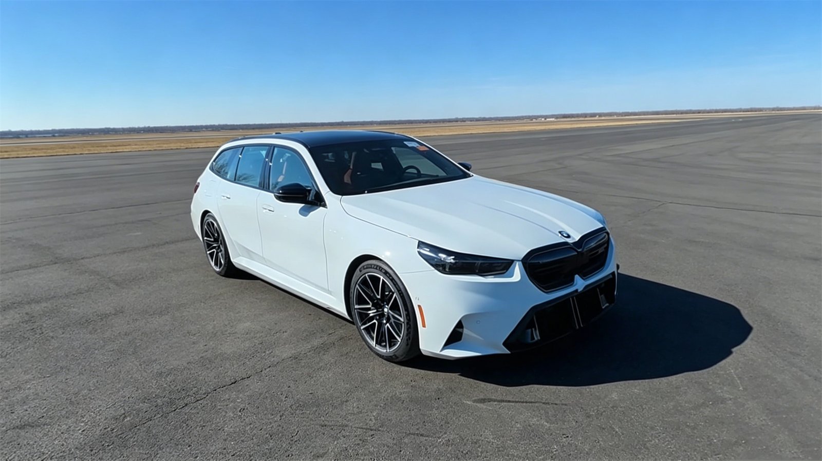 Top 3 2026 BMW M5 Touring Best Midsize Luxury Plug in Hybrid Cars