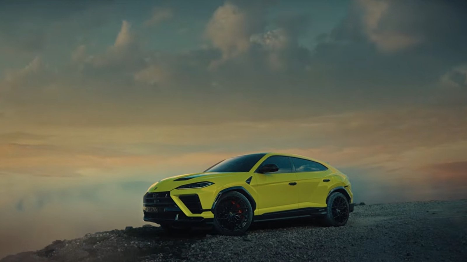 Overview Lamborghini Urus SE Performante 2027
